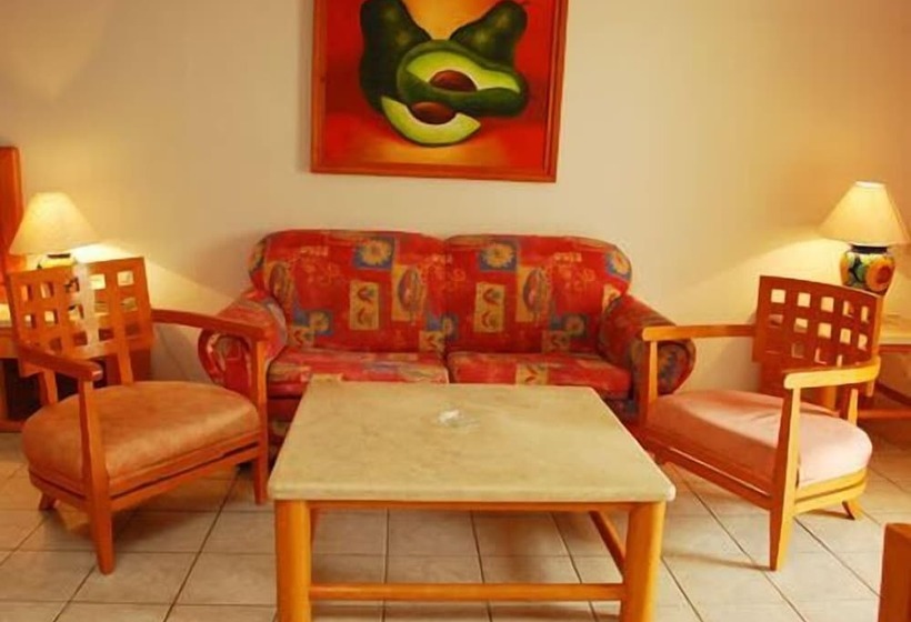 ホテル Bahia Del Sol