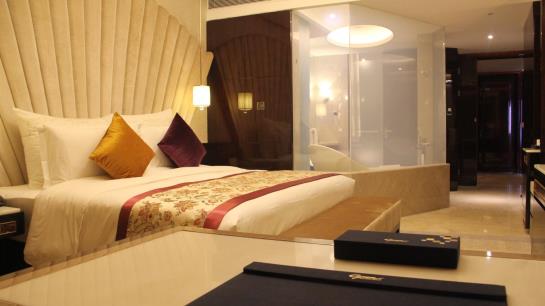 Отель Chengdu Charming Yard Nature Nook