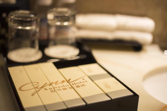 Отель Chengdu Charming Yard Nature Nook