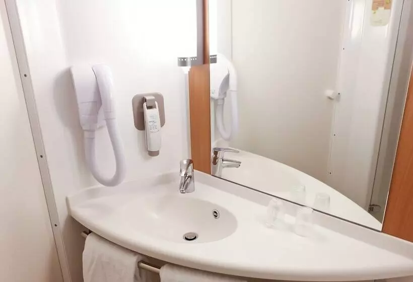 Hotelli Ibis Lyon Est Chaponnay