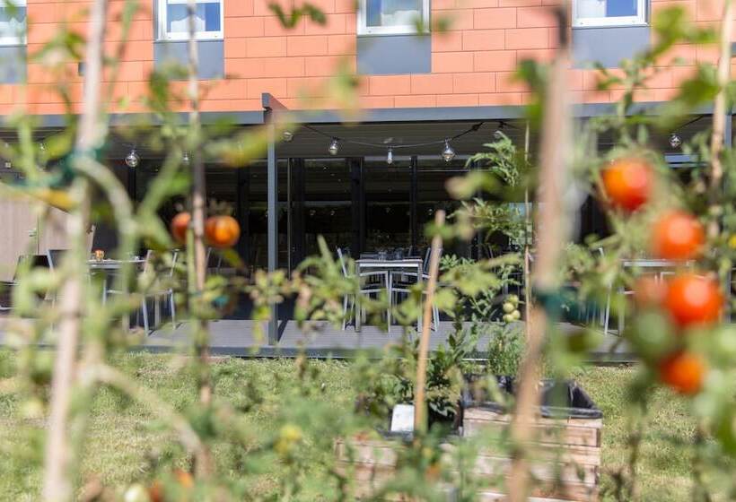 בית מלון כפרי Ibis Lyon Est Chaponnay