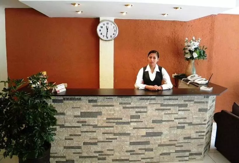 هتل Inti Punku Alameda Inn