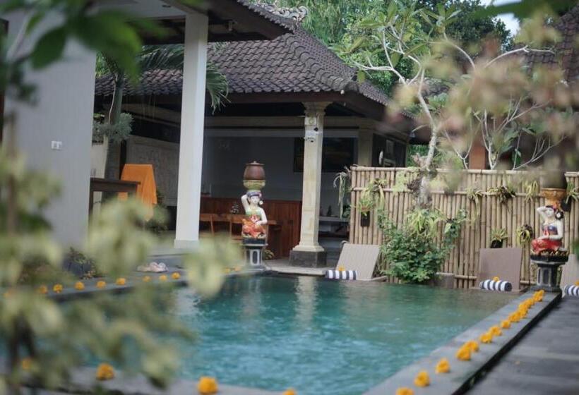 Hotel Teba Junjungan Cottages