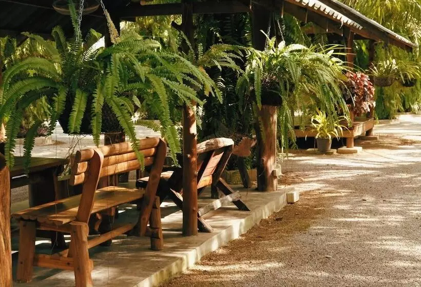 هتل Le Pes Villas