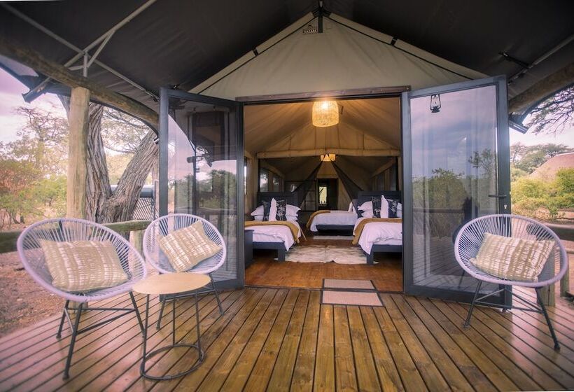 هتل Mogotlho Safari Lodge