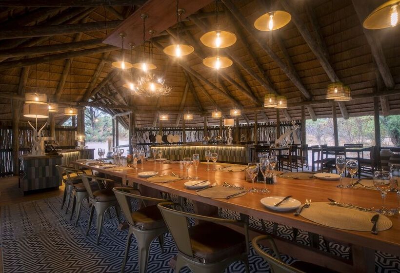 هتل Mogotlho Safari Lodge