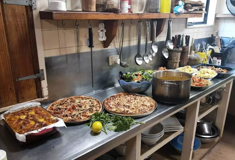 Hotelli River Valley Lodge