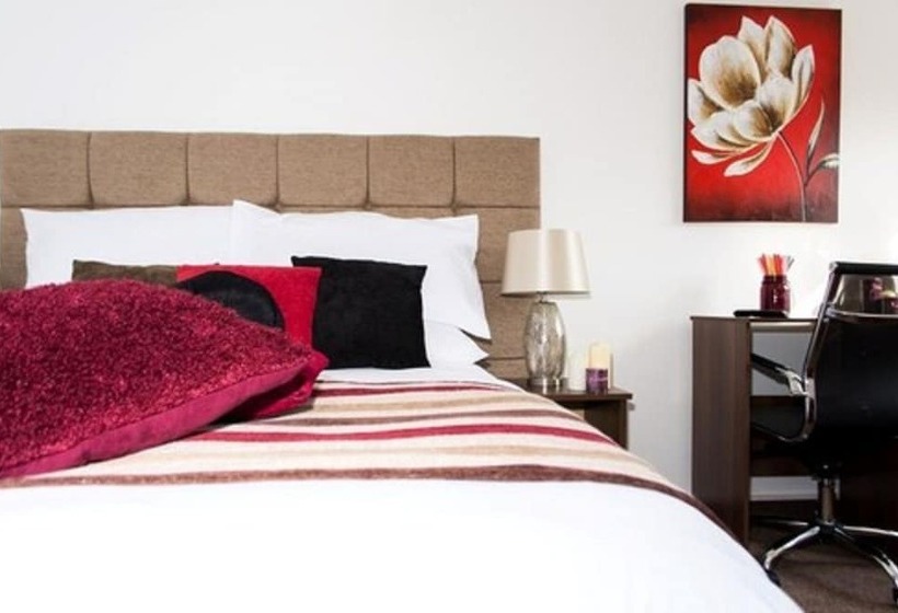 فندق Trivelles Mayfair,stockport