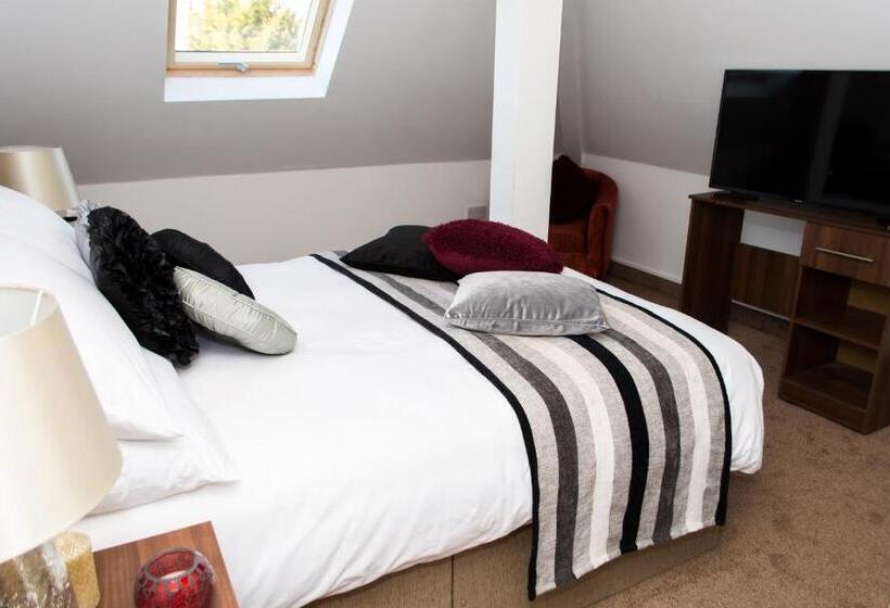 فندق Trivelles Mayfair,stockport