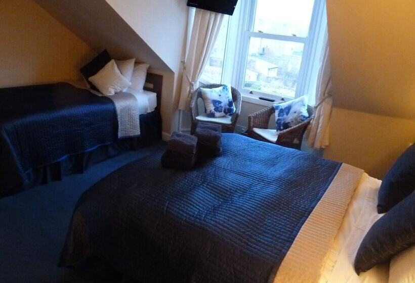 펜션 Burnside Guest House