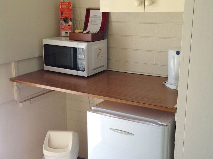 Sunraysia Motel & Holiday Apartments