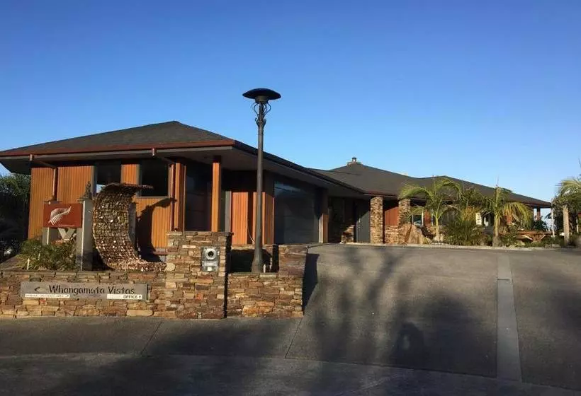 Whangamata Vistas B&b