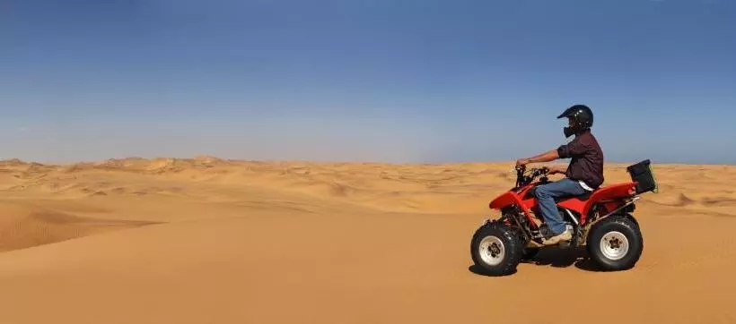 هاستل Adventure Village