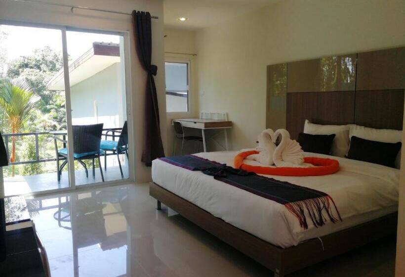 호텔 Chomphu Resort