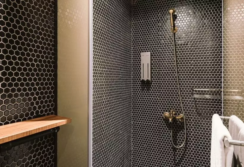 هتل City Suites  Kaohsiung Pier2