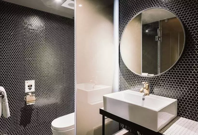 هتل City Suites  Kaohsiung Pier2
