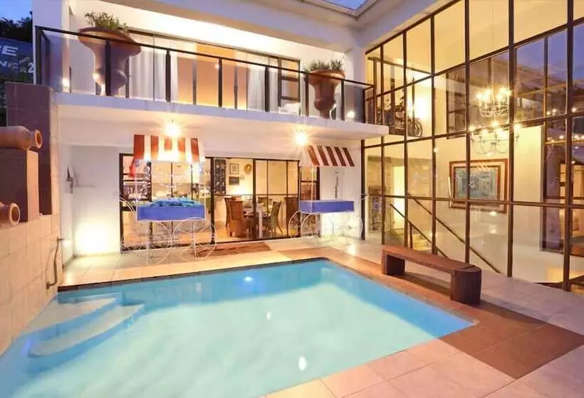 هتل Knysna Terrace Guesthouse
