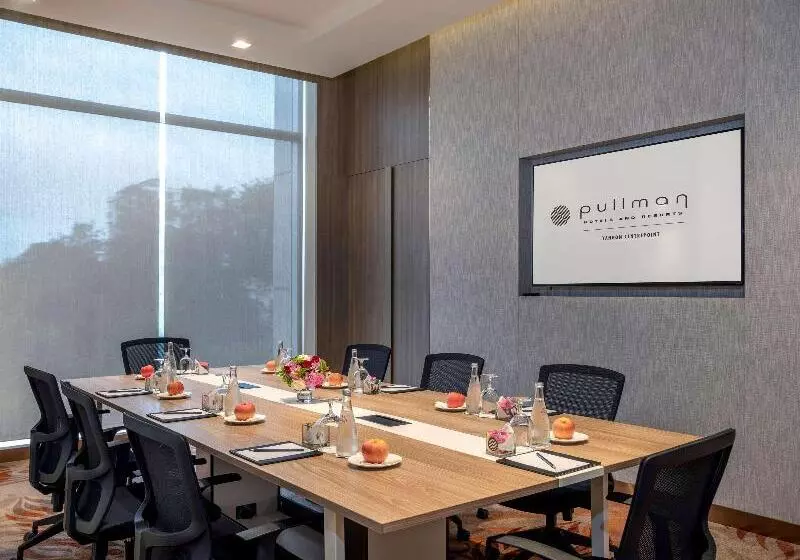 Hotell Pullman Yangon Centrepoint