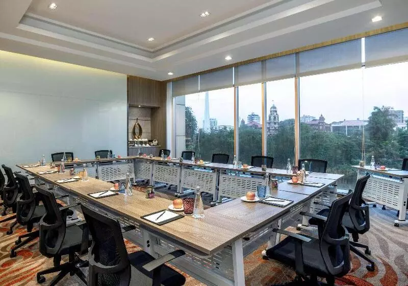 Hotell Pullman Yangon Centrepoint