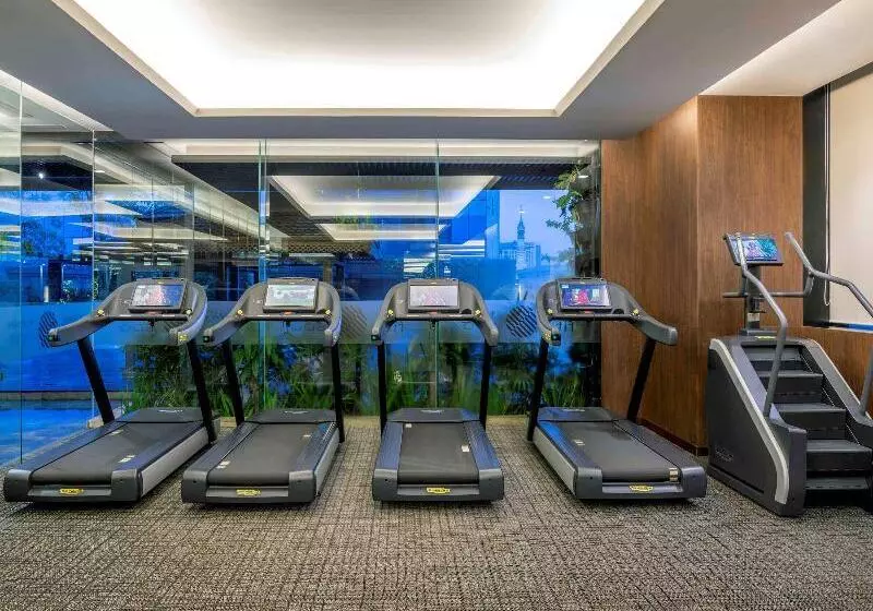 Hotell Pullman Yangon Centrepoint