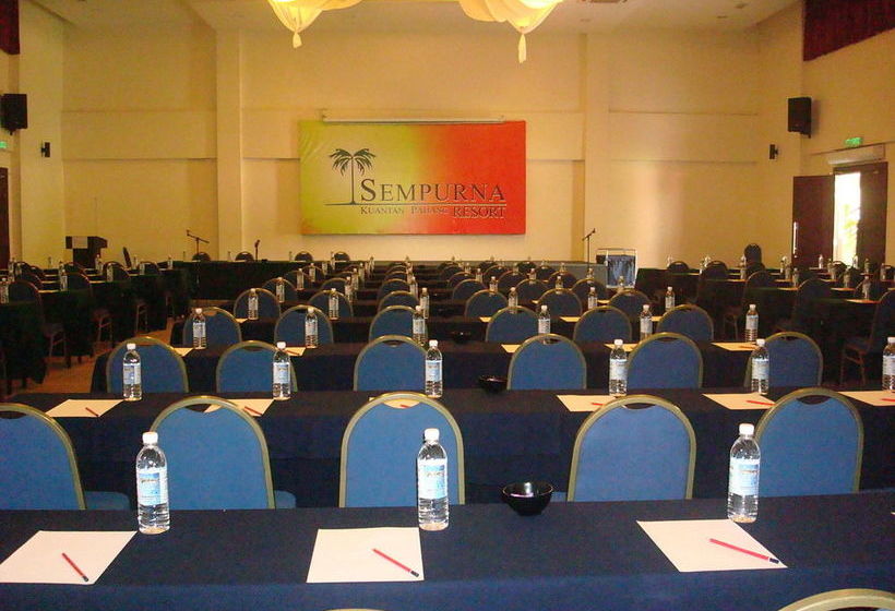 Отель Sempurna Resort