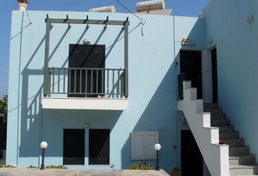 Minos Apartments & Studios