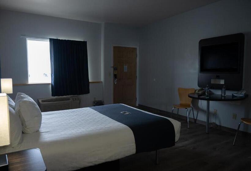 汽车旅馆 The Beaverhead Lodge