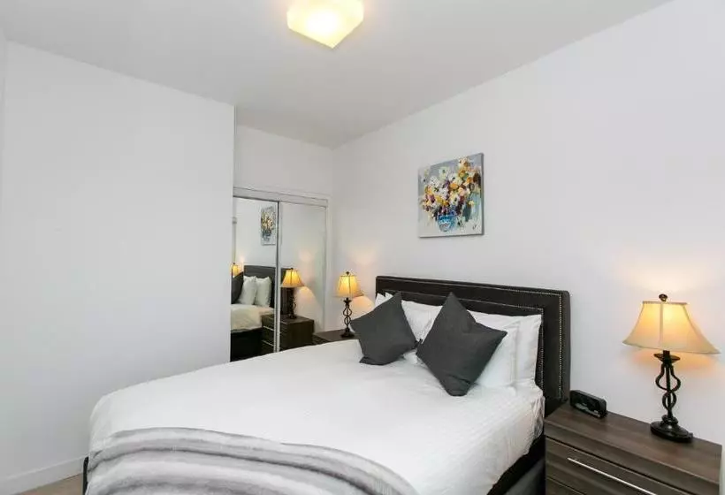 Royal Stays Furnished Apartments Entertainement District
