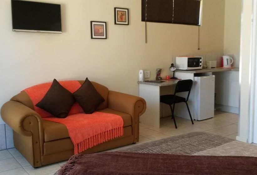 بنسيون 9 On Rigg Self Catering Accommodation