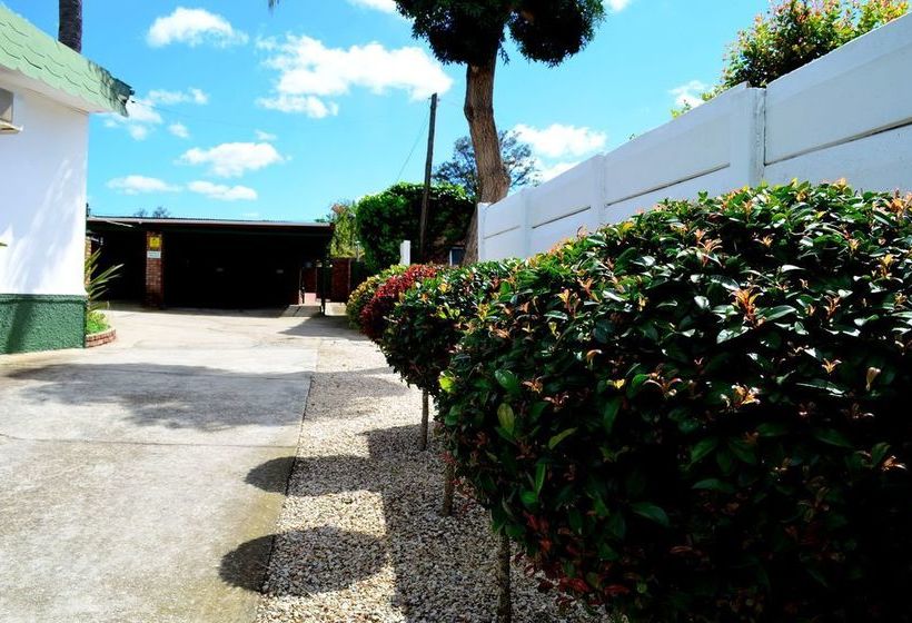 بنسيون 9 On Rigg Self Catering Accommodation