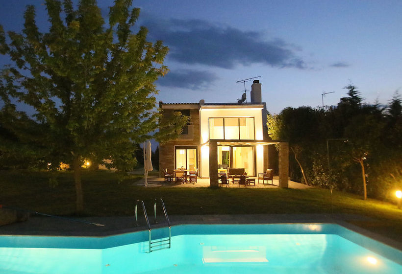 Sunny Sani Luxury Villas