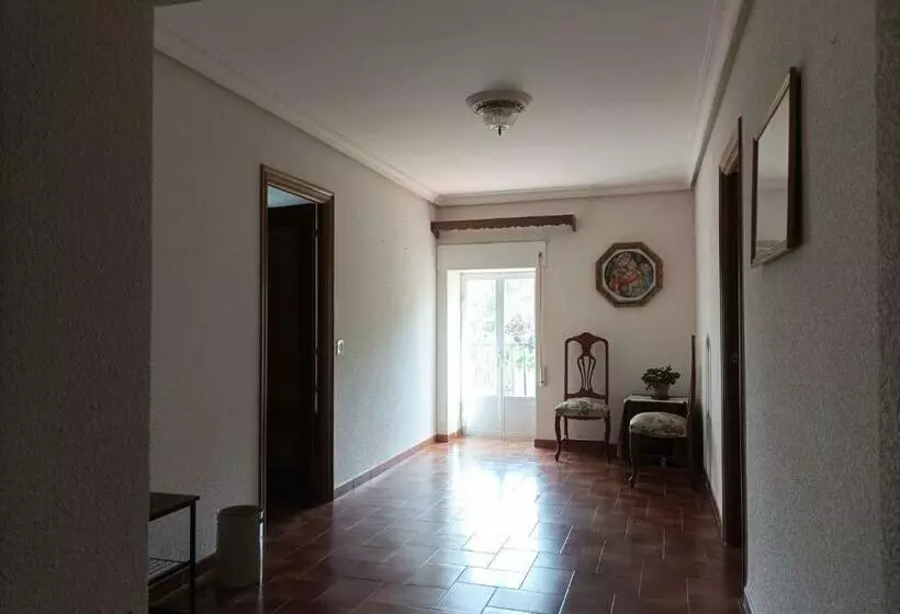 Aamiaismajoitus (B&B) Casa De Familia Estela