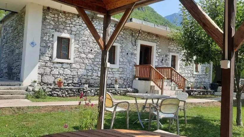 Bed and Breakfast Stomici Guesthouse