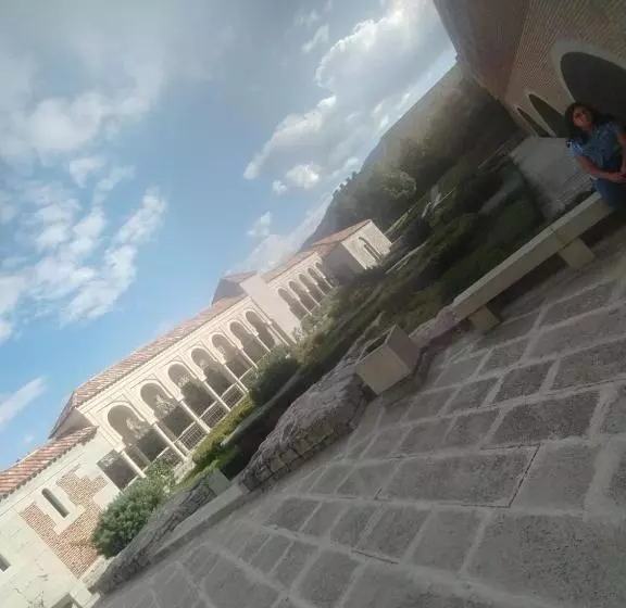 پانسیون Mariella