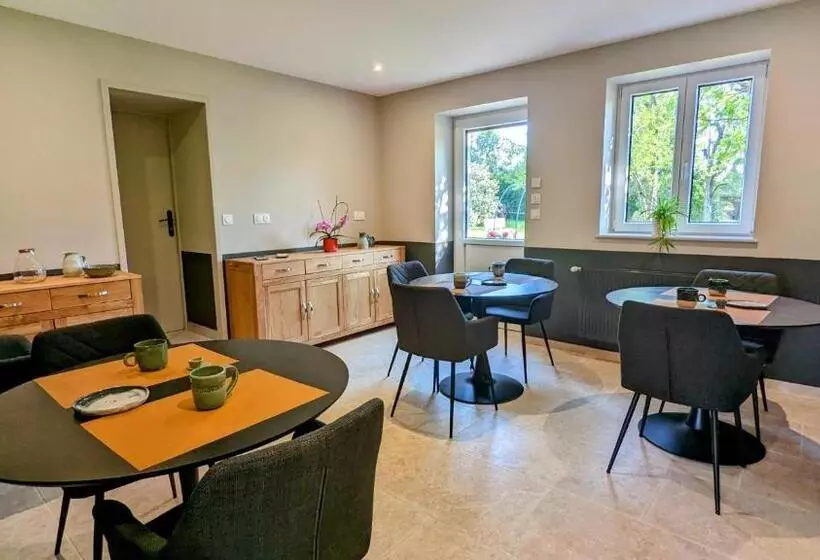 Aamiaismajoitus (B&B) Le Clos Des écureuils   Chambres D Hôtes