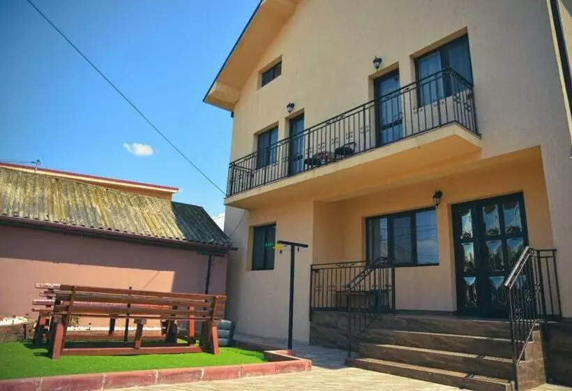 ペンション Casa Rebeka