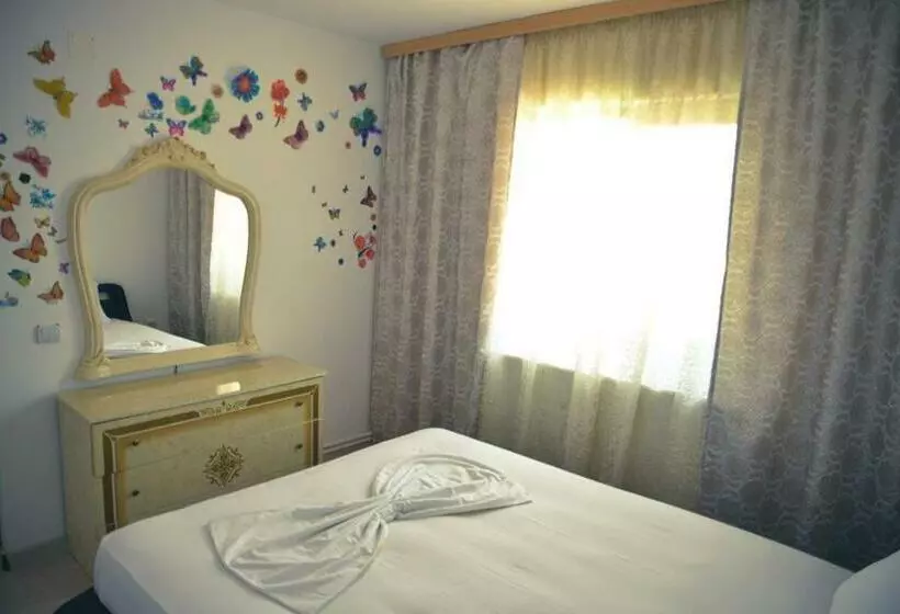 ペンション Casa Rebeka