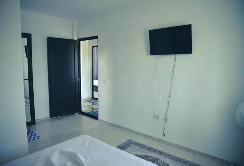 ペンション Casa Rebeka