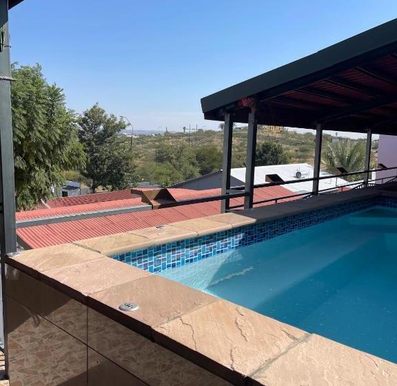 پانسیون Ethithiya Vintage Guesthouse And Self Catering