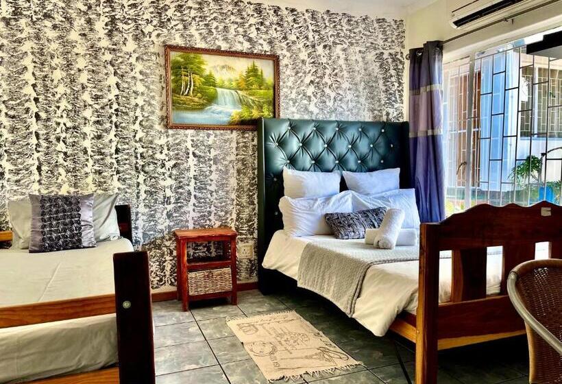 پانسیون Ethithiya Vintage Guesthouse And Self Catering