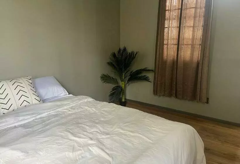 پانسیون Jj Guest House