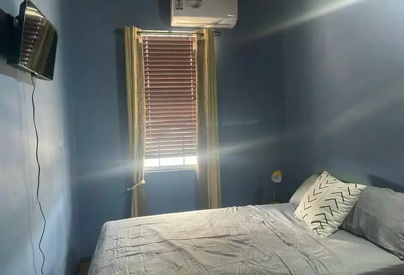 پانسیون Jj Guest House