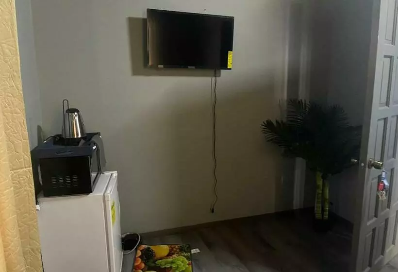 پانسیون Jj Guest House