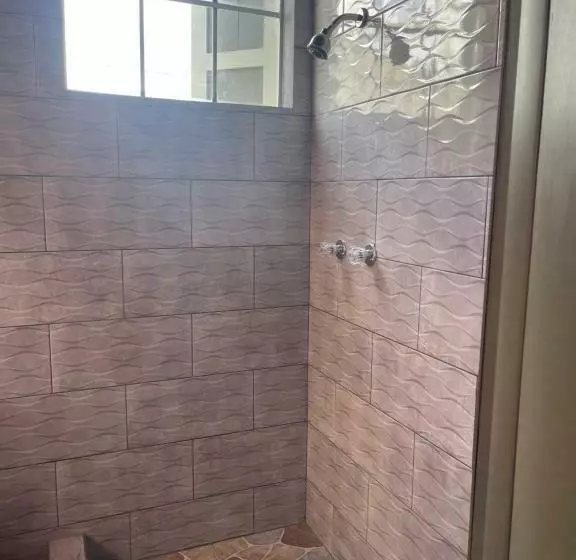 پانسیون Jj Guest House