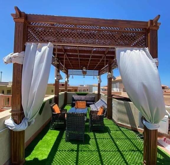 استراحتگاه Green Porto Matrouh Beach Families Only