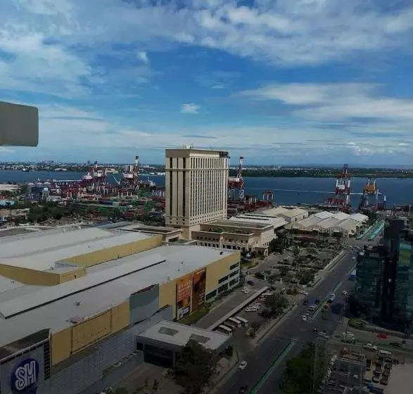 Sunvida Tower Across Sm City Cebu