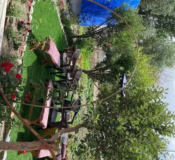 هاستل Jimmys Homestay