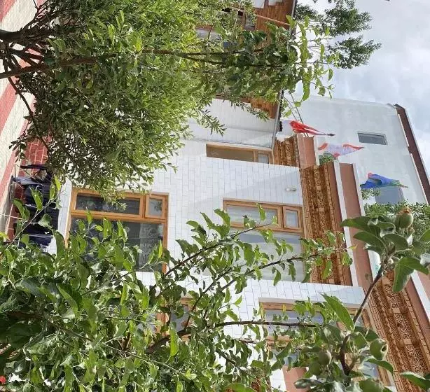 هاستل Jimmys Homestay