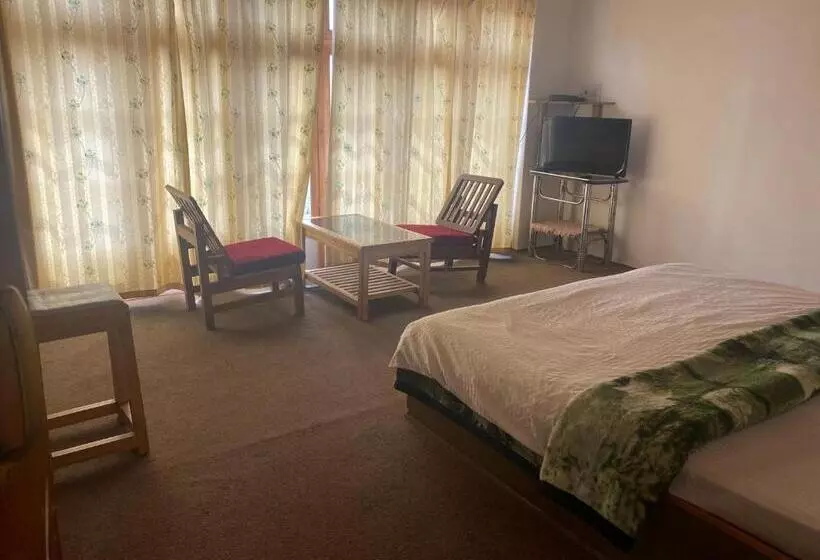 هاستل Jimmys Homestay