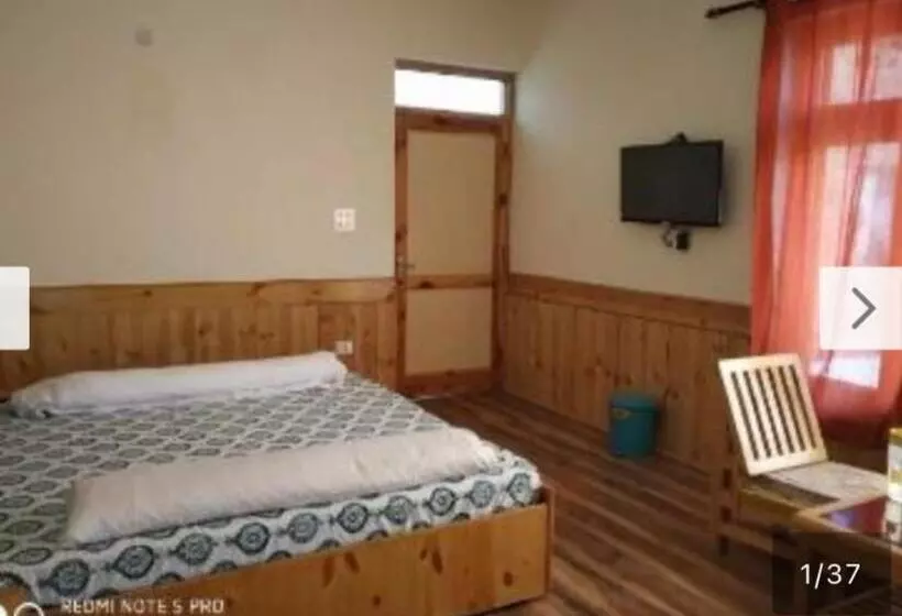 هاستل Jimmys Homestay